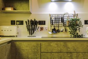 Photo 14- click for photo gallery